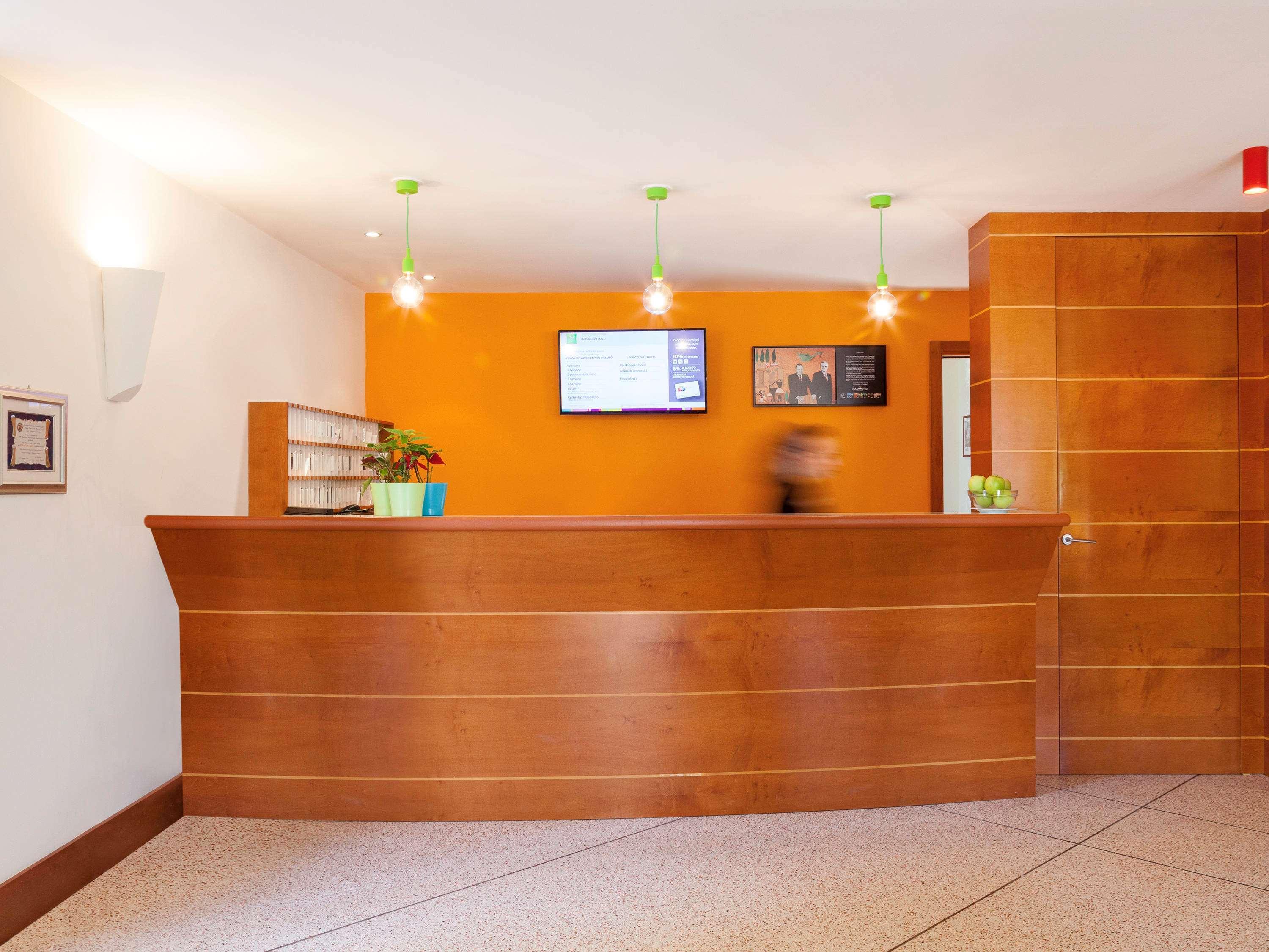 Ibis Styles Bari Giovinazzo Hotel Exterior photo